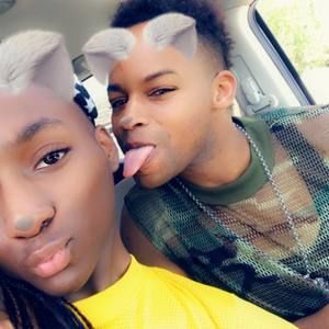 Meet your Posher, Ronald